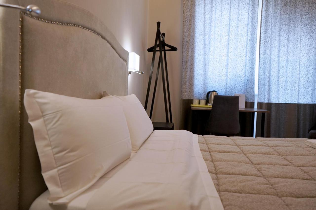 Re Di Smirne By Apulia Accommodation 바리 외부 사진