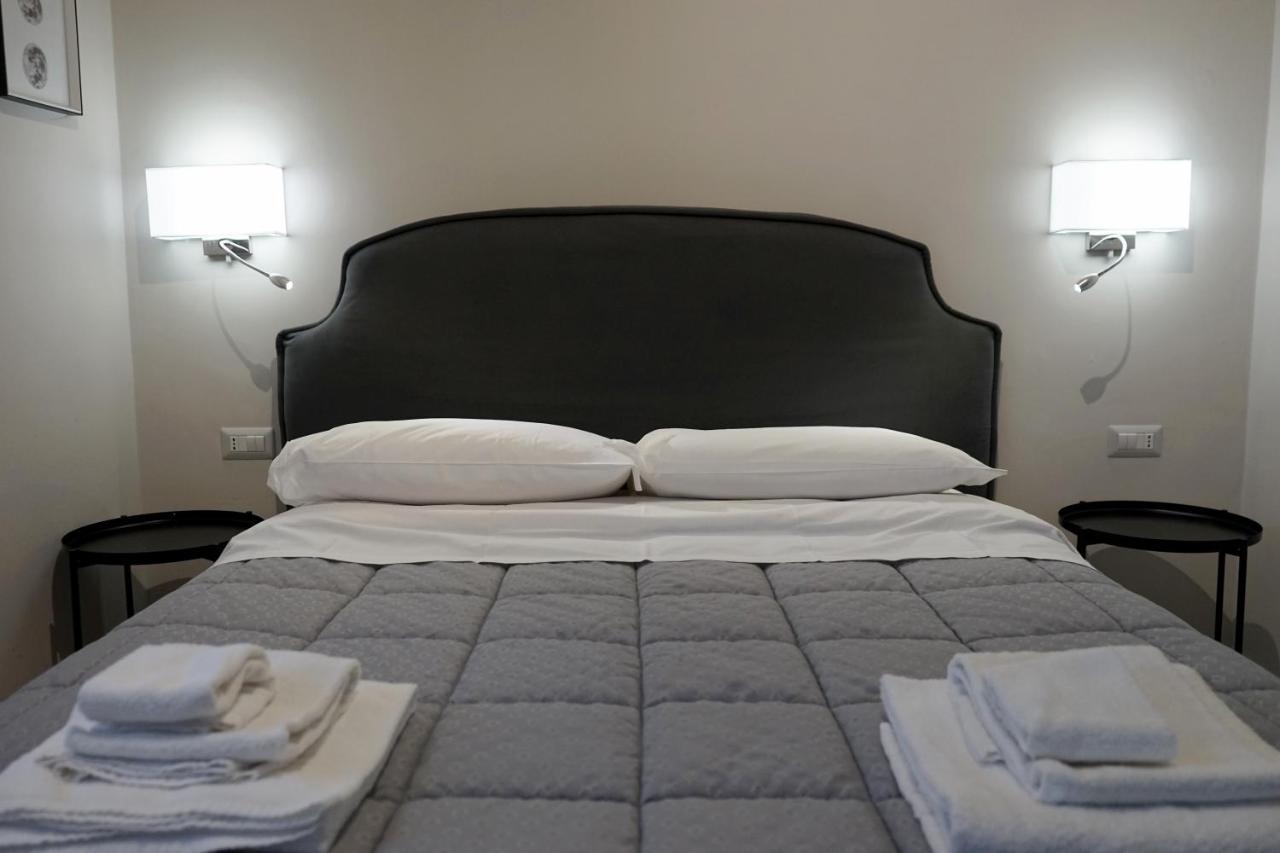 Re Di Smirne By Apulia Accommodation 바리 외부 사진