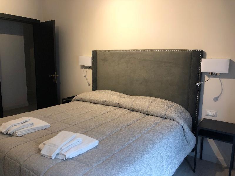 Re Di Smirne By Apulia Accommodation 바리 외부 사진